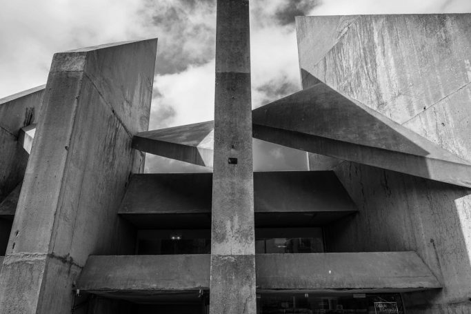 Wolfgang Merkel|Brutalismus Berlin Architektur Steglitz Tierversuche brutalism architecture bunker animal testing Maria Regina Martyrum