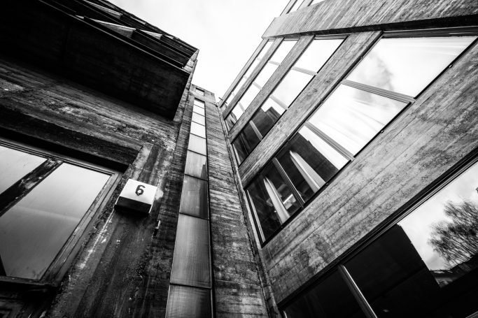 Wolfgang Merkel|Brutalismus Berlin Architektur Steglitz Tierversuche brutalism architecture bunker animal testing Maria Regina Martyrum